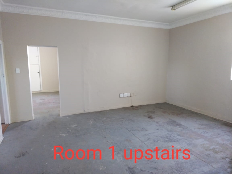 To Let Commercial Property for Rent in Maitland Western Cape